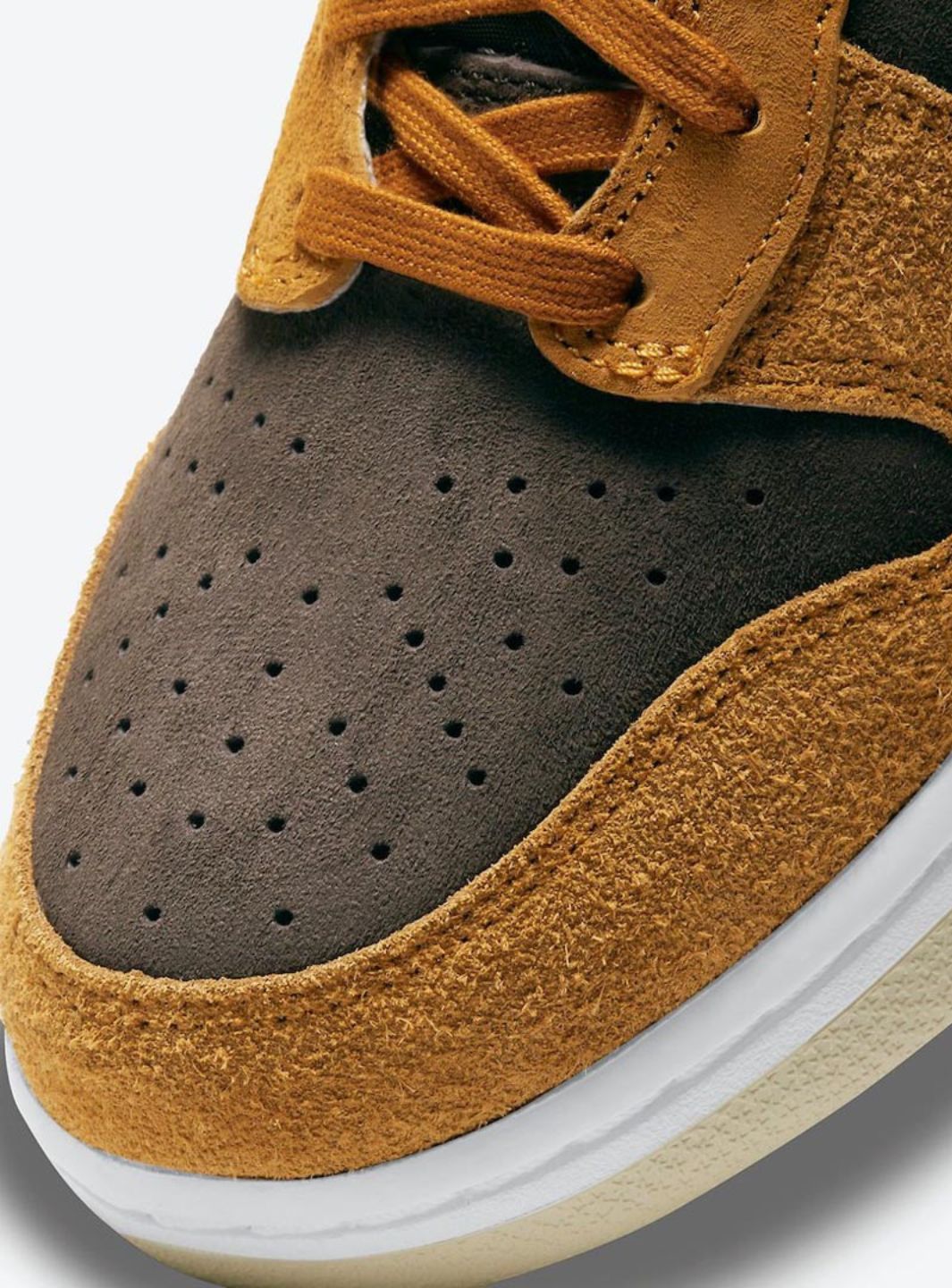 Nike Dunk High PRM Dark Russet