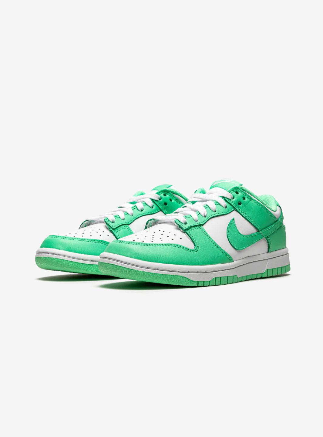 Nike Dunk Low Green Glow (W)