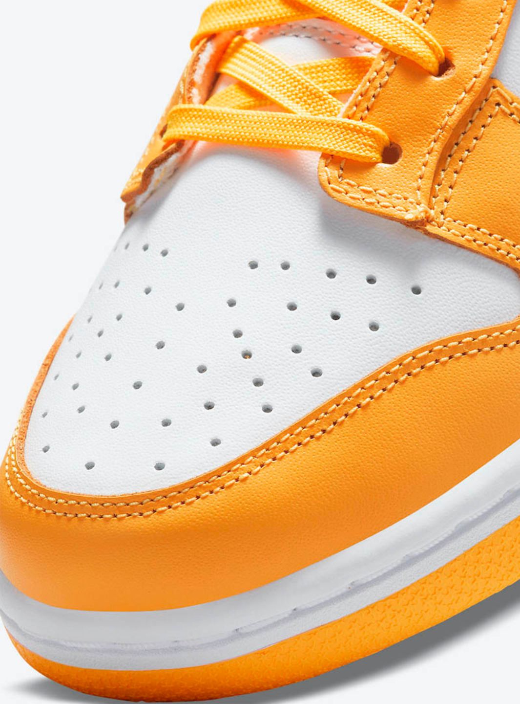 Nike Dunk Low Laser Orange (W)