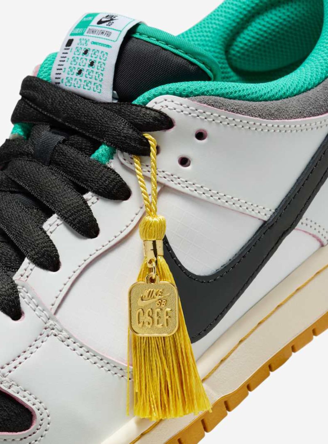 Nike SB Dunk Low CSEF