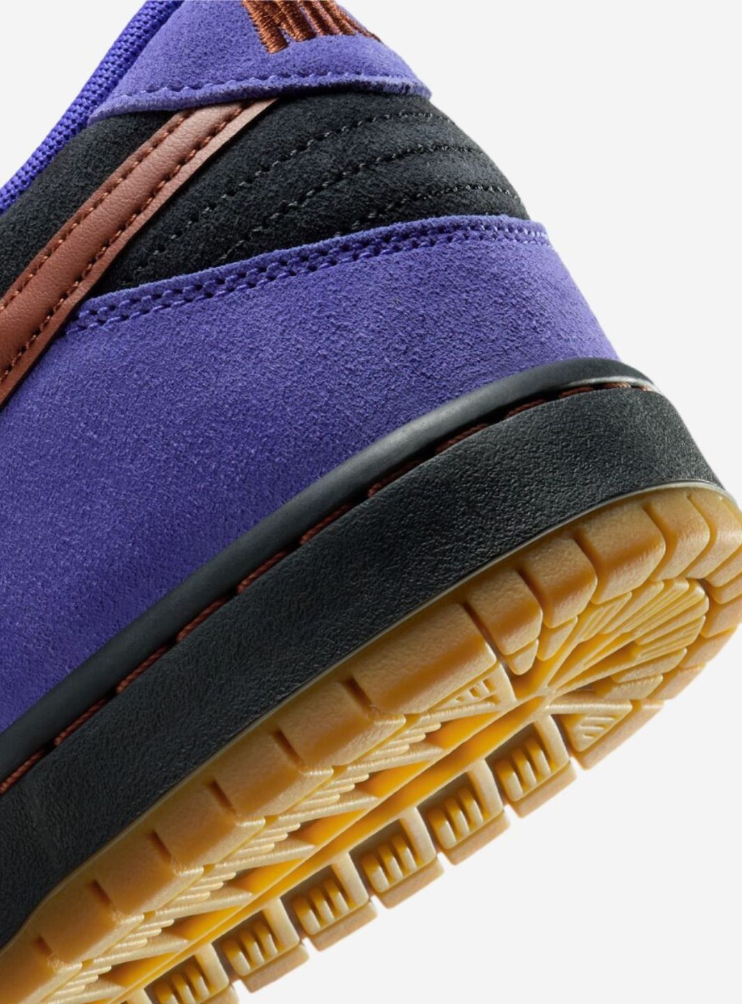 Nike SB Dunk Low Persian Violet