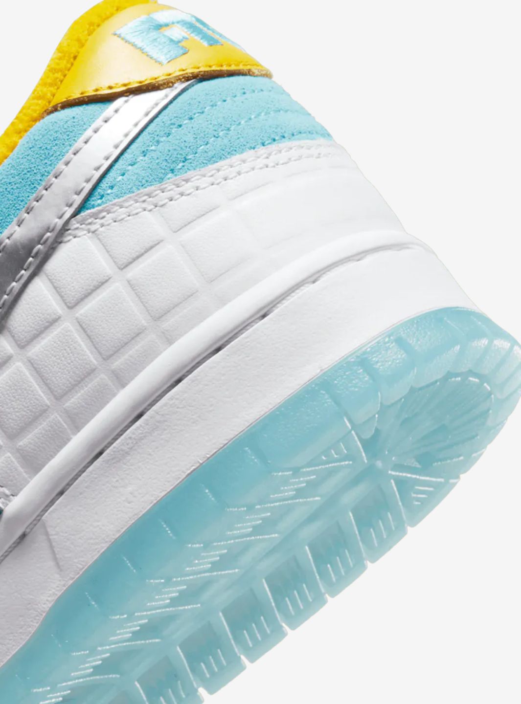 Nike SB Dunk Low Pro FTC Lagoon Pulse