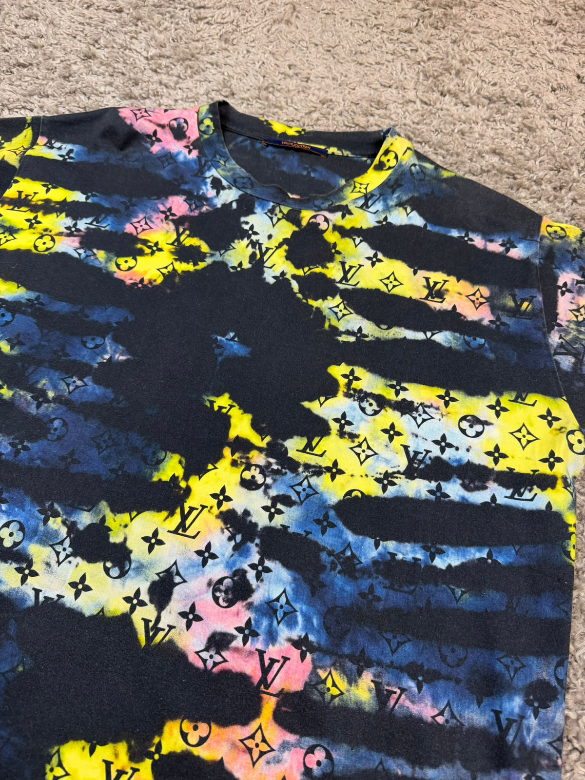 Louis Vuitton Monogram Tie & Dye Printed Tee Multicolor XXL - Usata