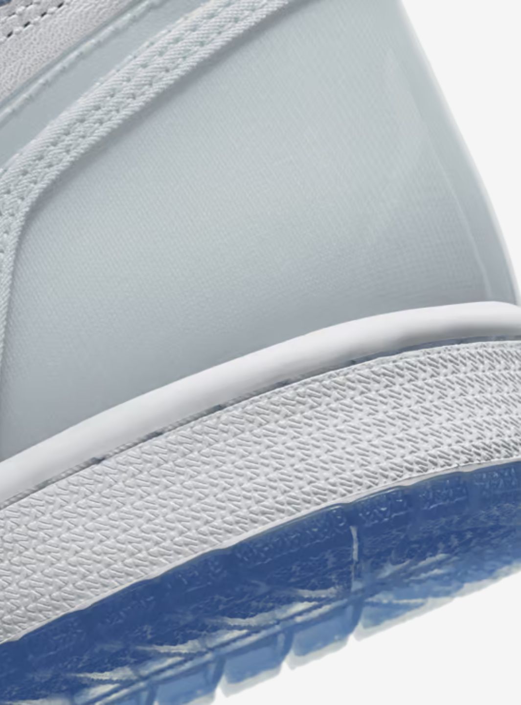 Air Jordan 1 Retro High Zoom White Racer Blue
