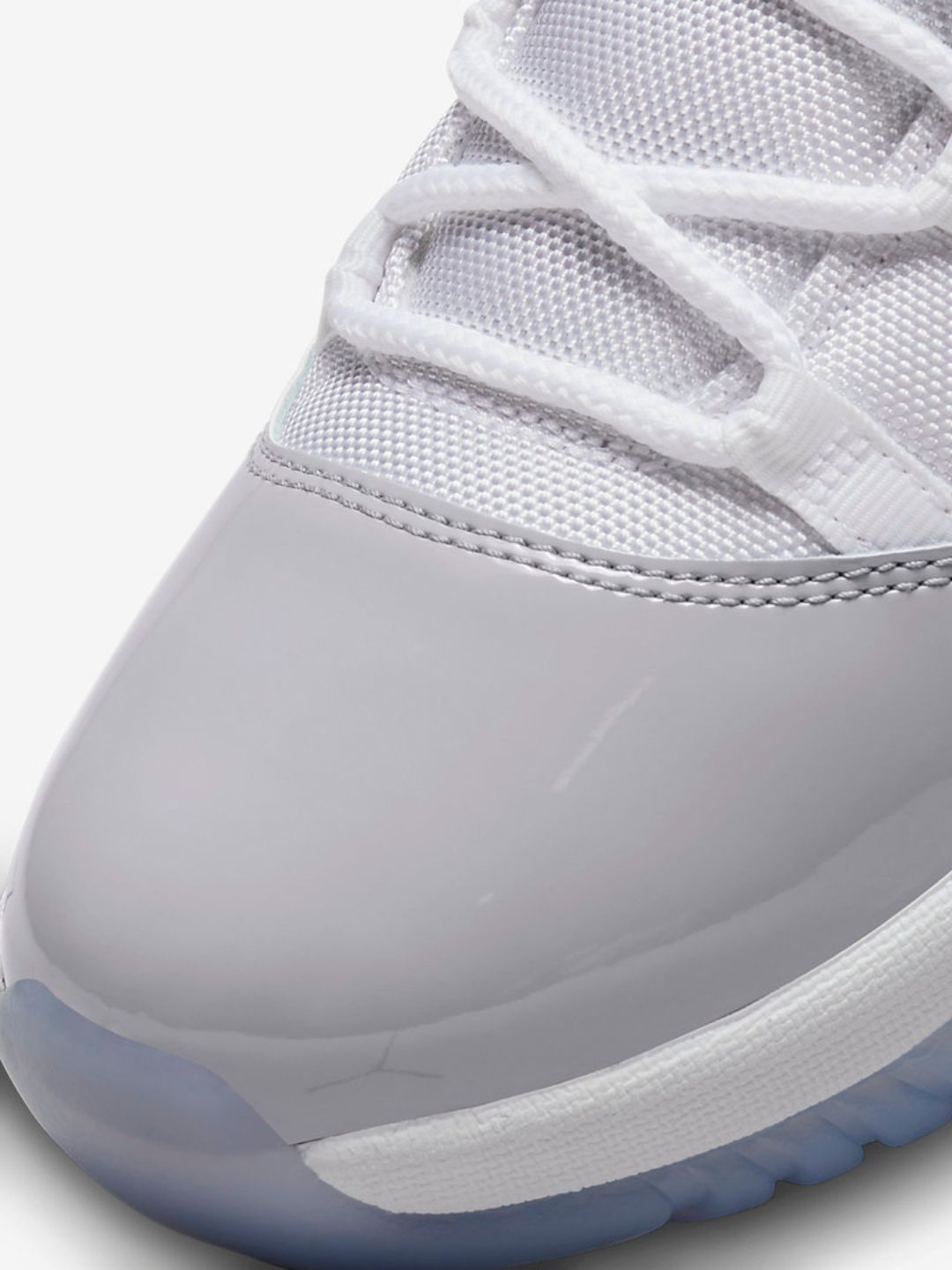 Air Jordan 11 Retro Low Cement Grey