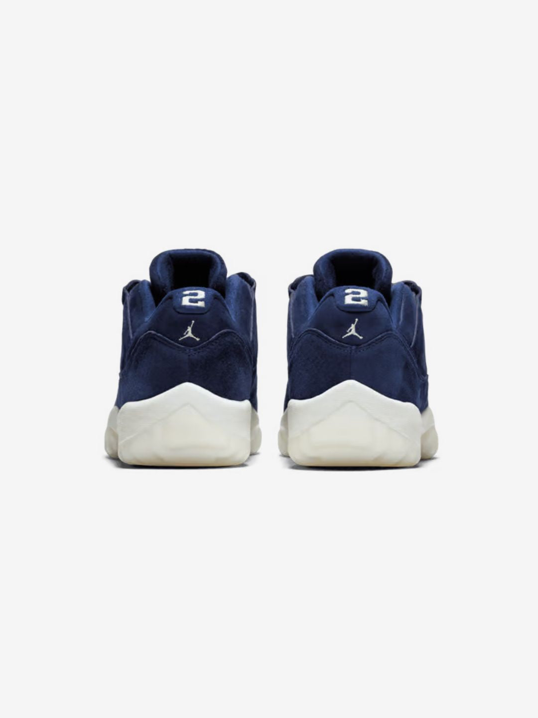 Air Jordan 11 Retro Low Derek Jeter RE2PECT
