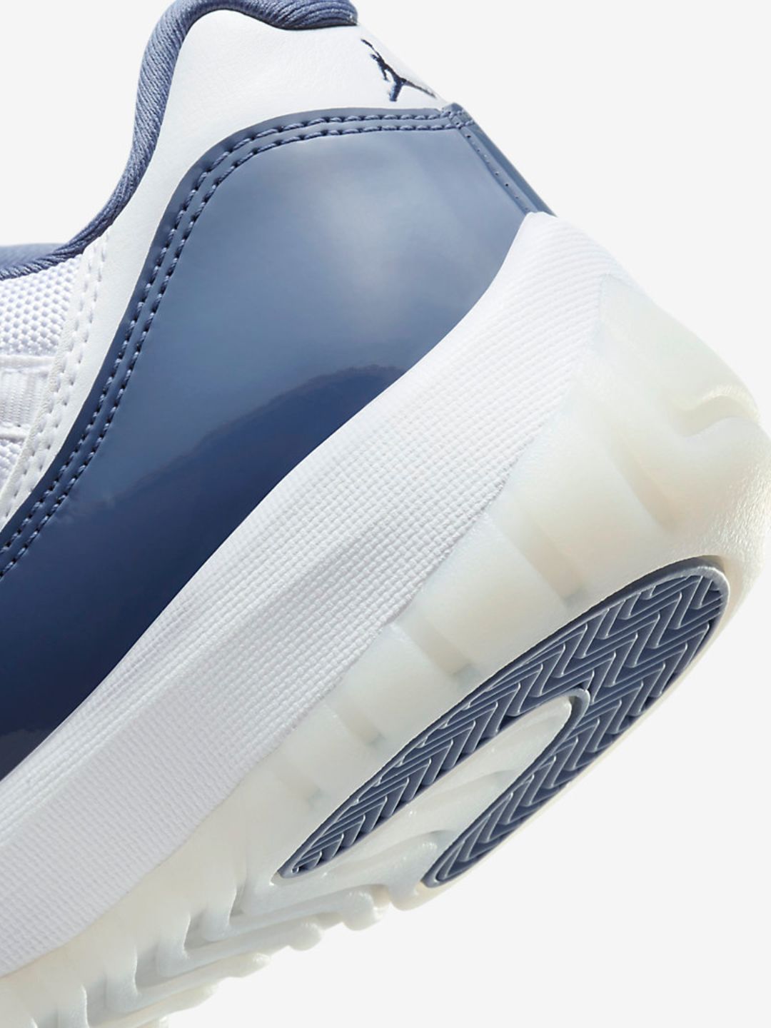 Air Jordan 11 Retro Low Diffused Blue