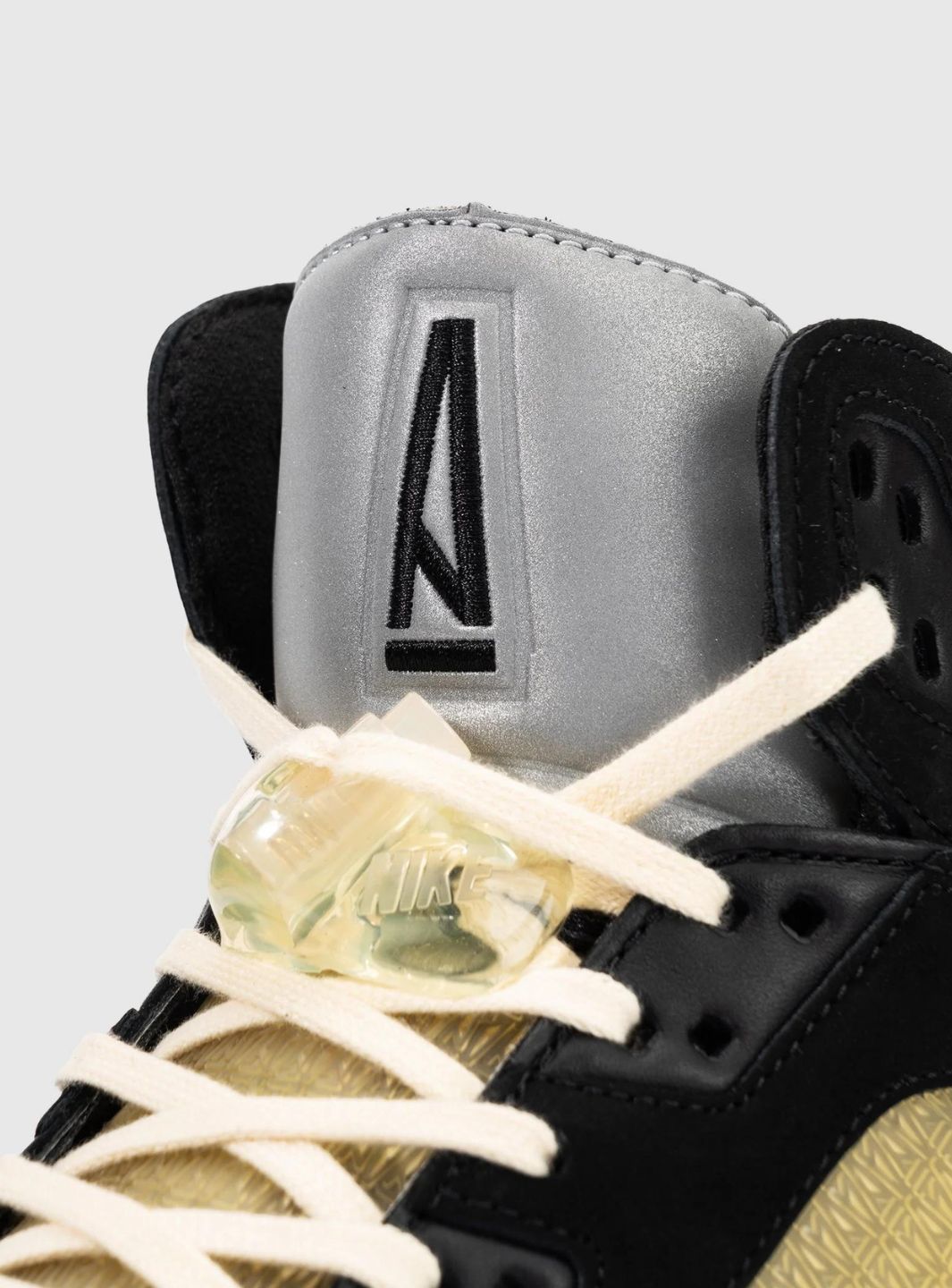 Air Jordan 5 Retro A Ma Maniére Dusk