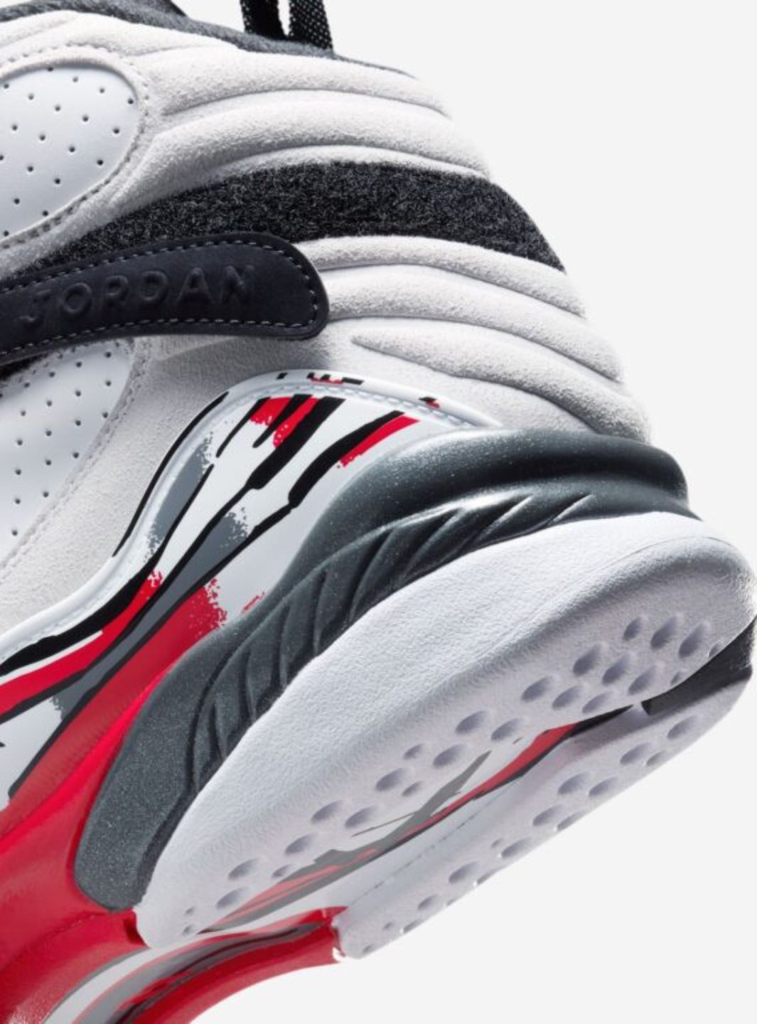 Air Jordan 8 Retro Bugs Bunny (2025)