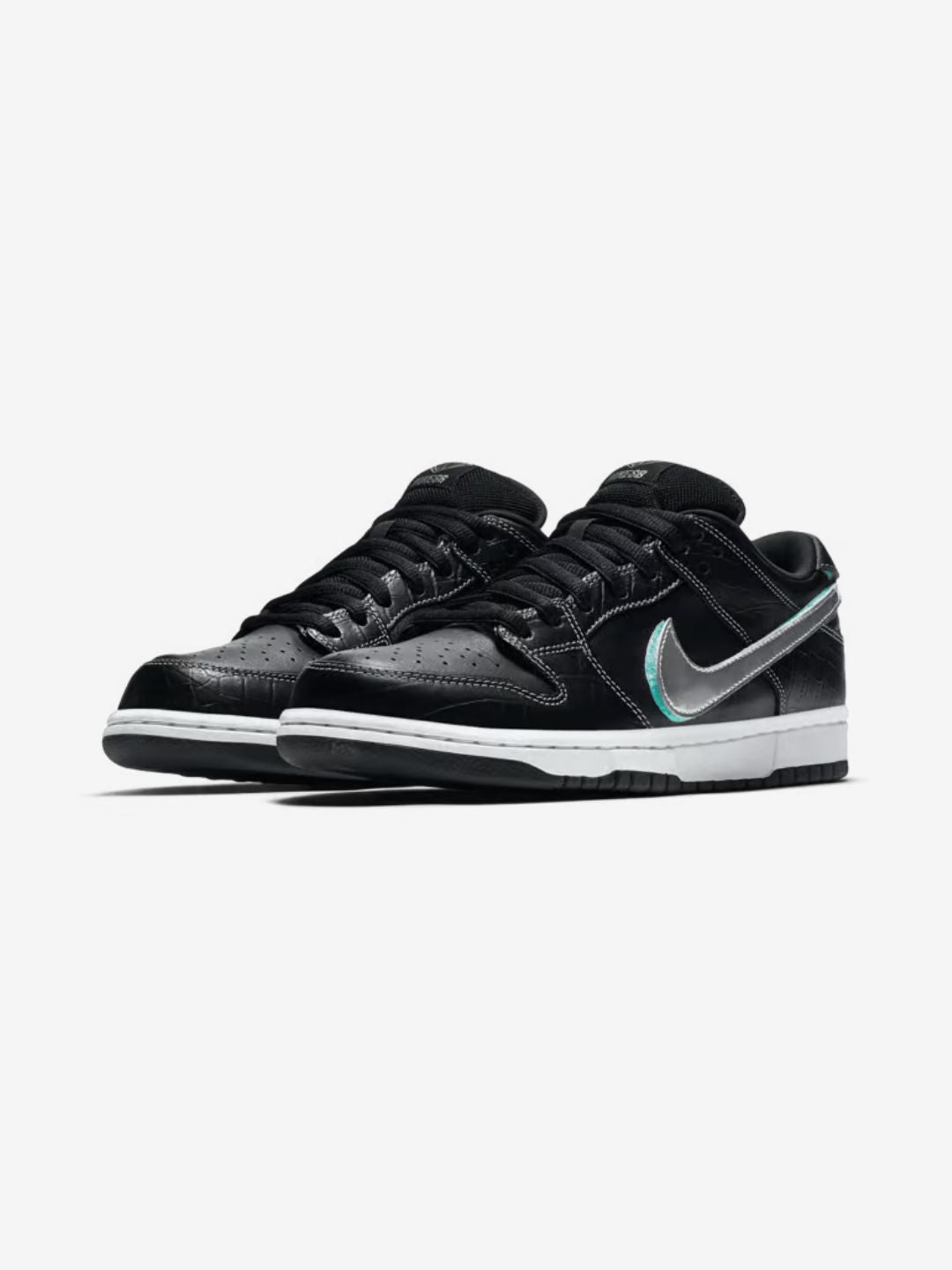 Nike SB Dunk Low Diamond Supply Co. Black Diamond