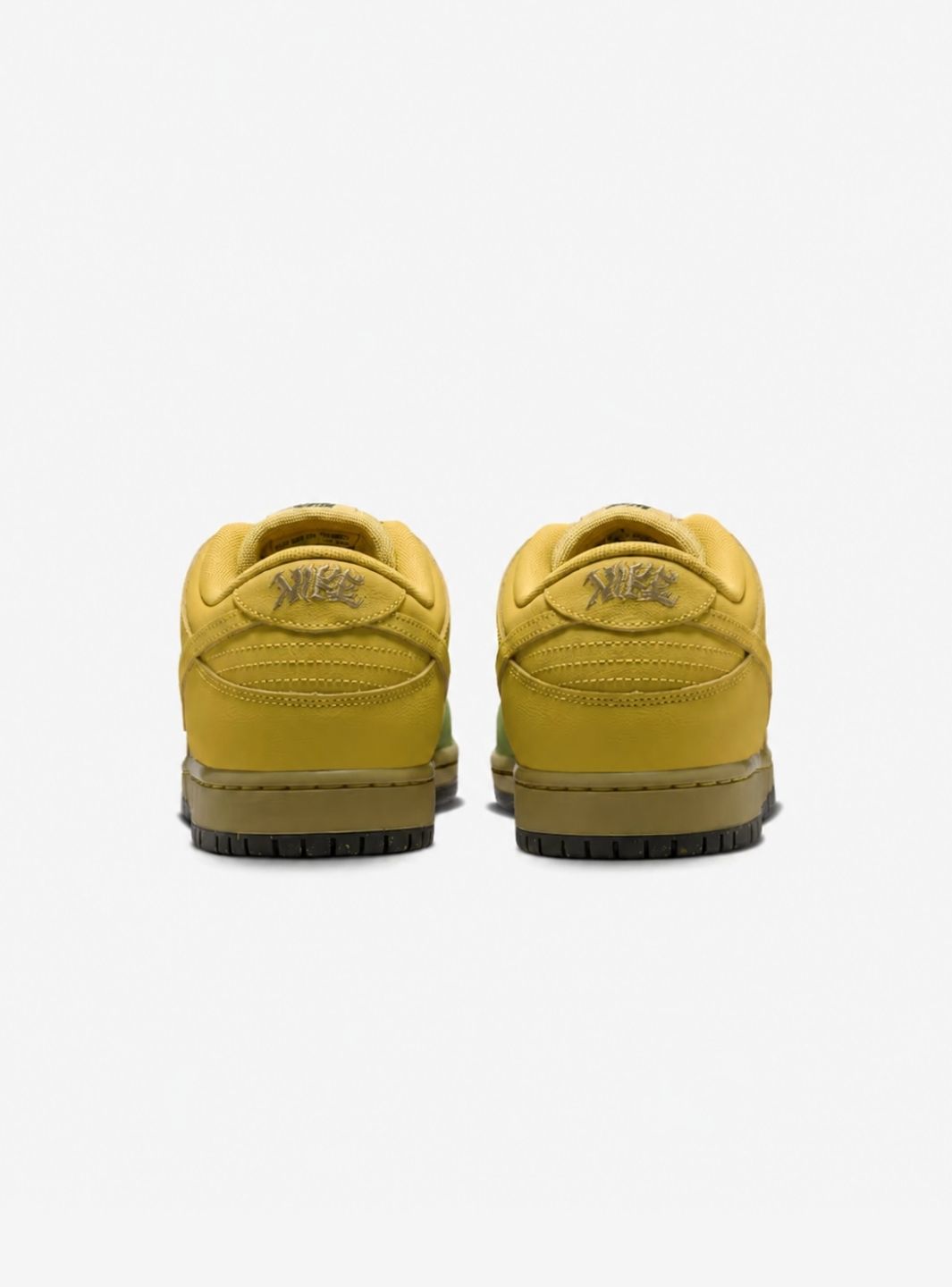 Nike SB Dunk Low Pro Hatch Chili