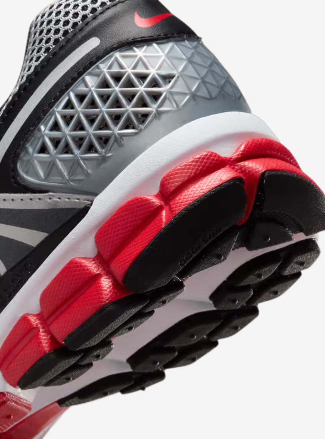 Nike Zoom Vomero 5 Metallic Silver University Red