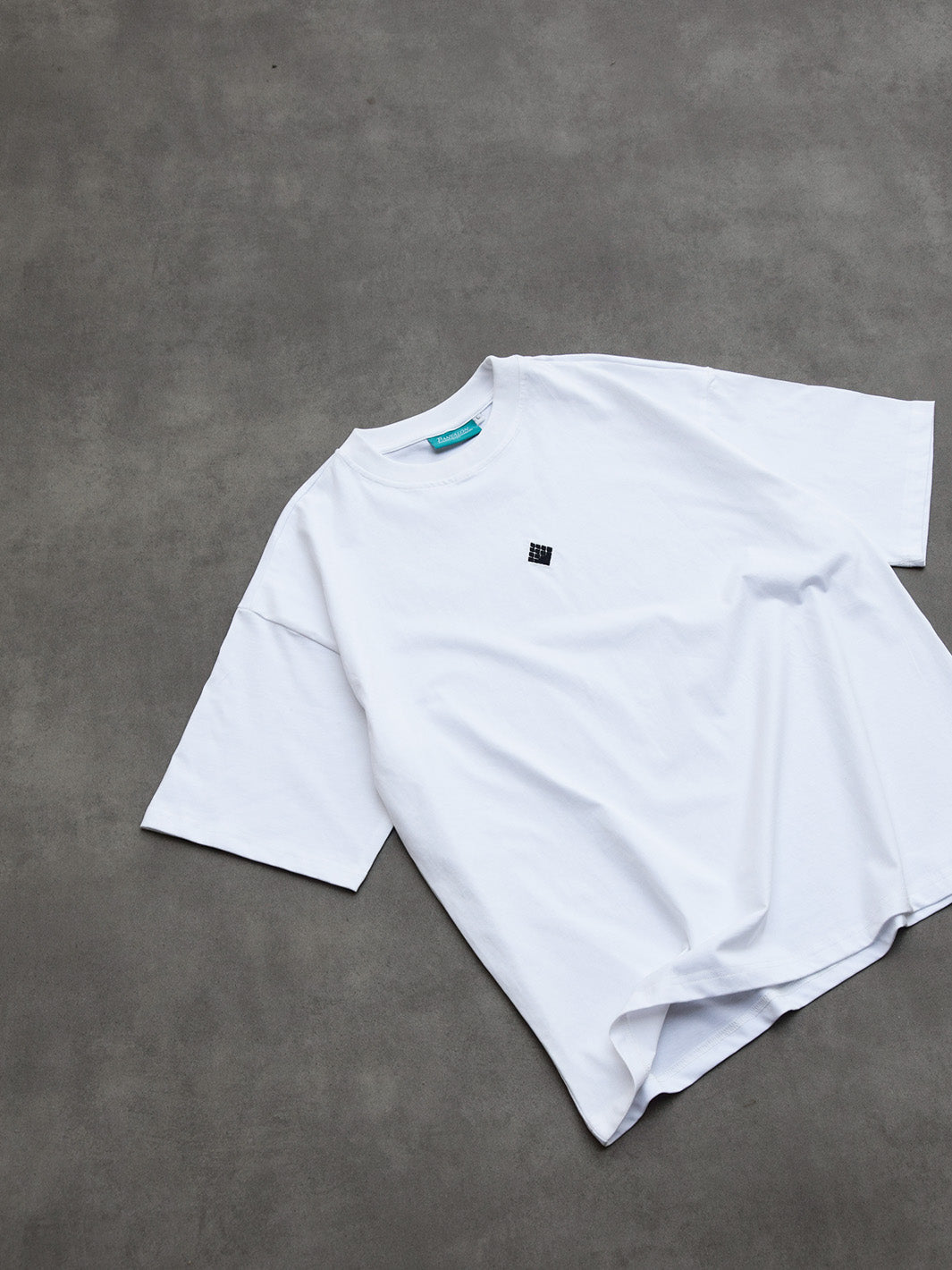 Pantalón Less Perfection More Authencity T-Shirt White